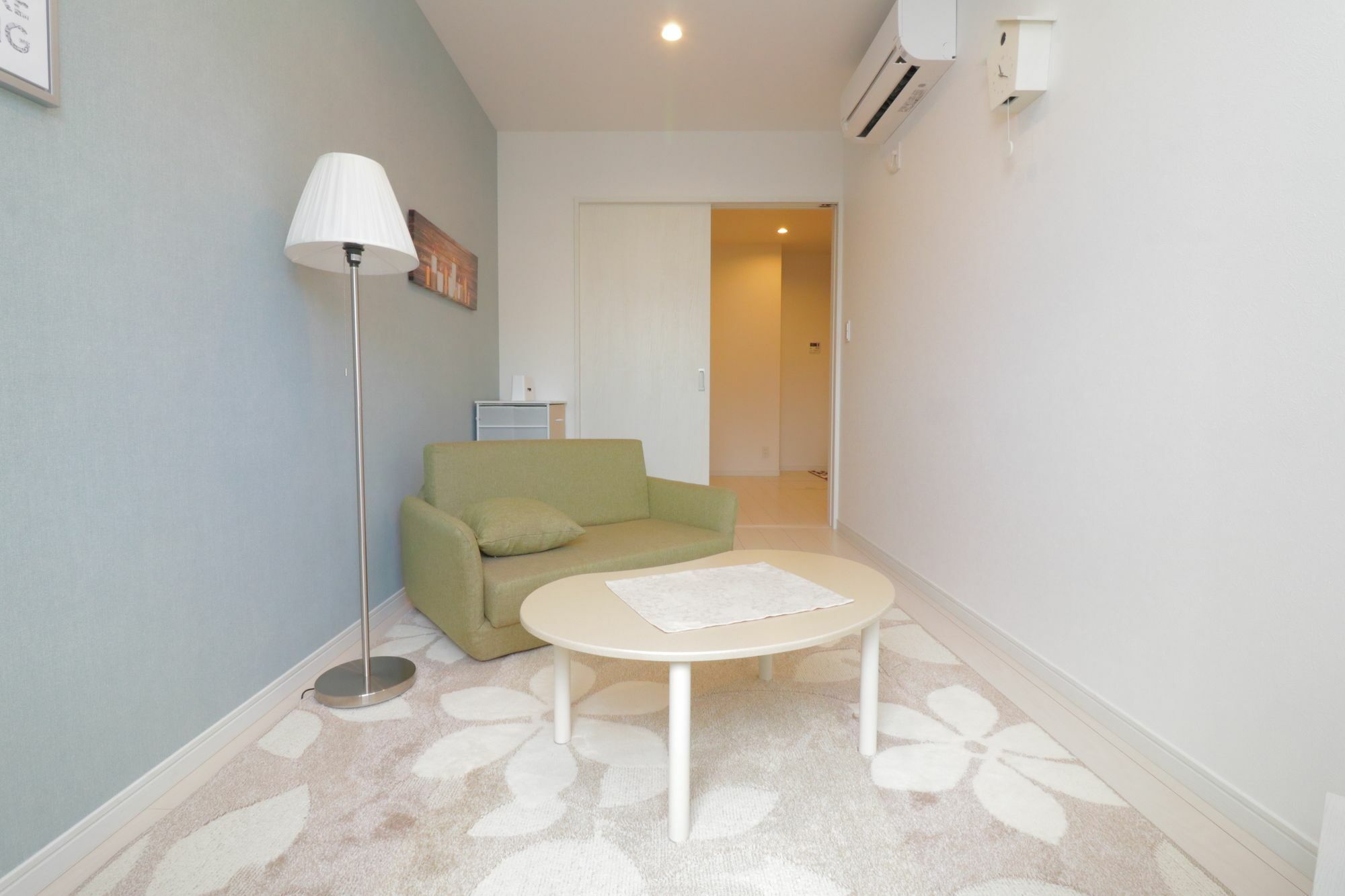 Hg Cozy Hotel No 12 京橋駅前 Осака Екстер'єр фото