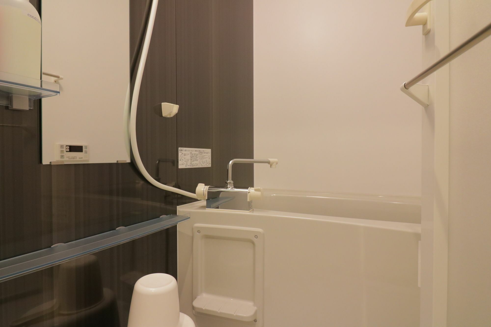 Hg Cozy Hotel No 12 京橋駅前 Осака Екстер'єр фото